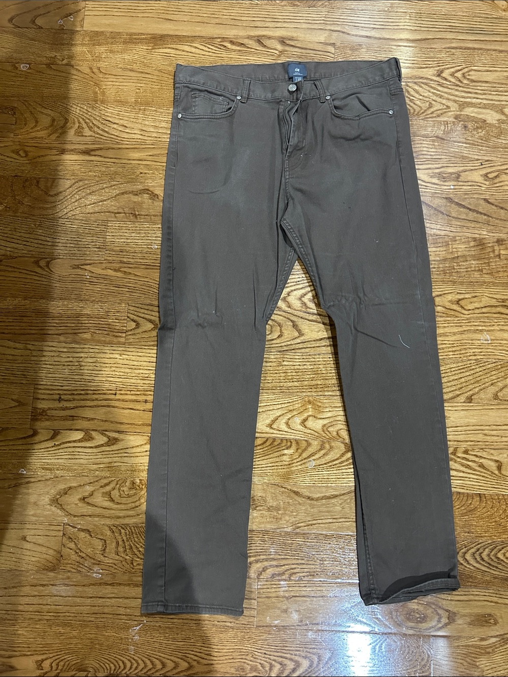 H&M Men's Slim Straight Jeans in Dark Brown